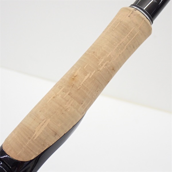 ２２ボーダレス３７０ＸＨ－ＴＫ